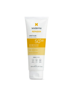 Fluid Lejer SPF50+ REPASKIN - protectie solara ridicata - textura usoara - rezistent la apa - 200ml